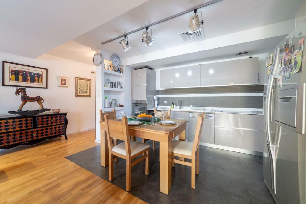 Apartment Amazing 1br Penthouse With Terrasse Near Neve Tzedek Tel Aviv
